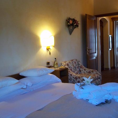 Agriturismo Lupo Cerrino Tarquinia Cameră foto