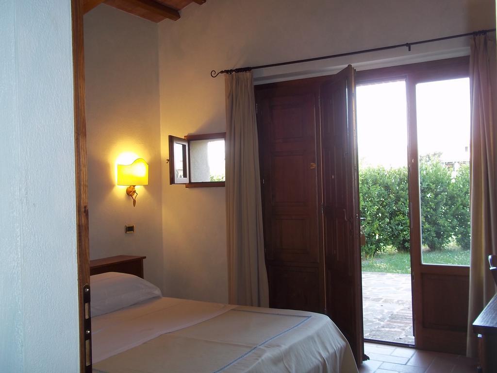 Agriturismo Lupo Cerrino Tarquinia Cameră foto