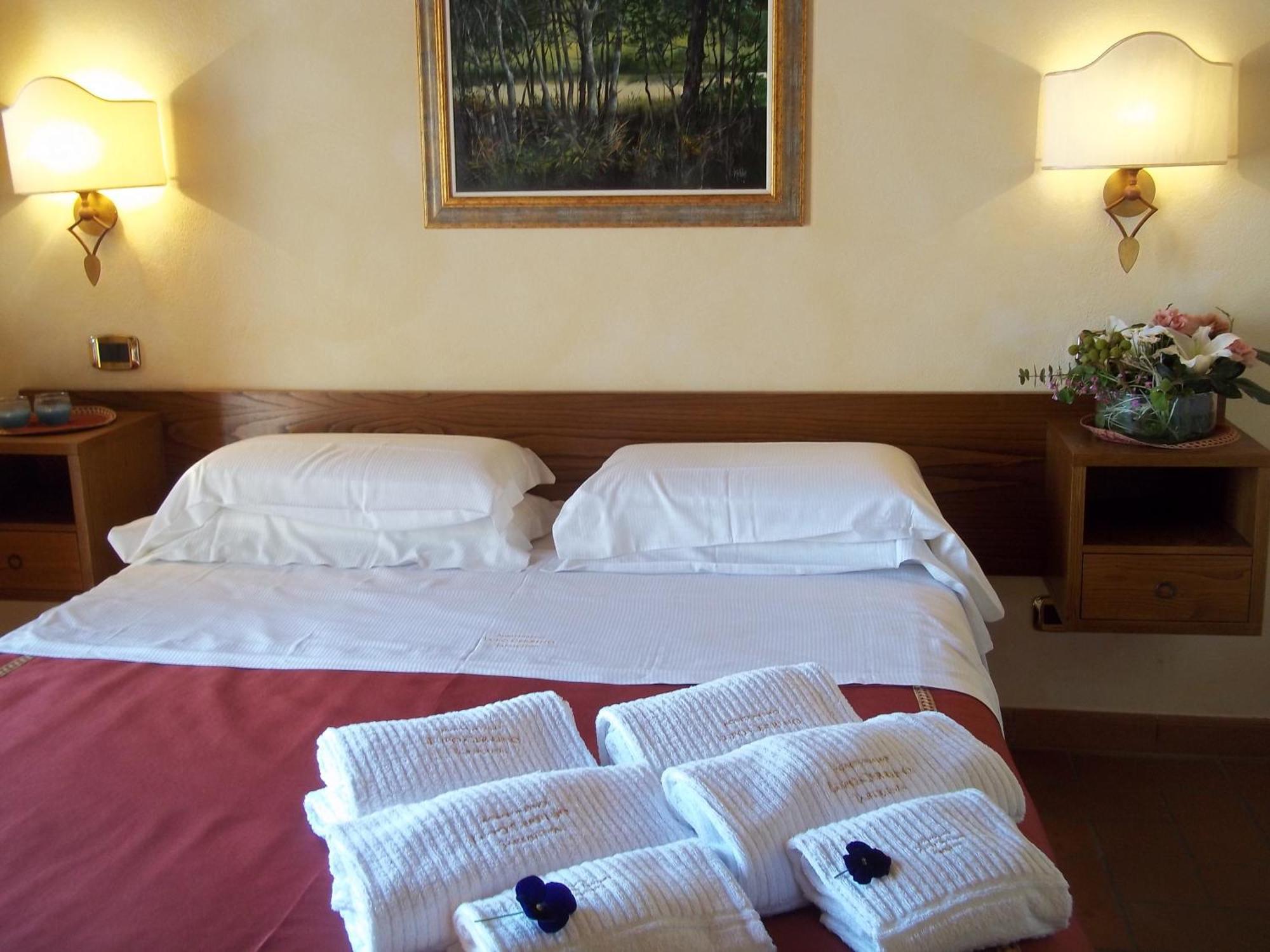 Agriturismo Lupo Cerrino Tarquinia Cameră foto